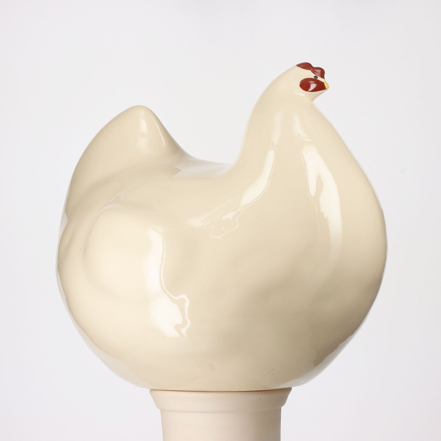 LES CERAMIQUES DE LUSSAN FRENCH HEN - LARGE SOLID WHITE